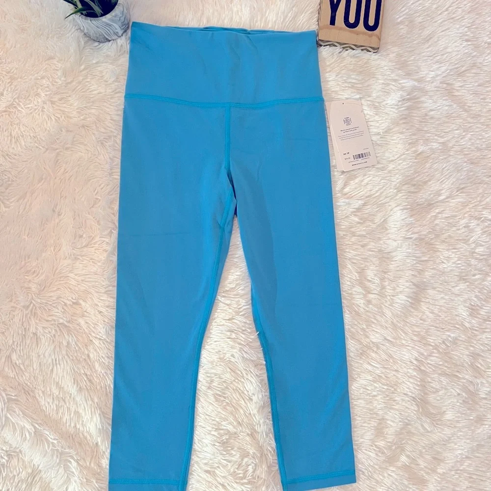 Athleta Ultra High Rise Elation Capri Workout Pants - Picture 6 of 9